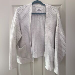 Hollister Women's Cream Cardigan Sweater